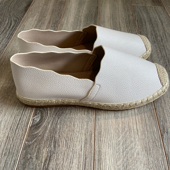 Casual Slip On Espadrille Shoe - Picture 2 of 6